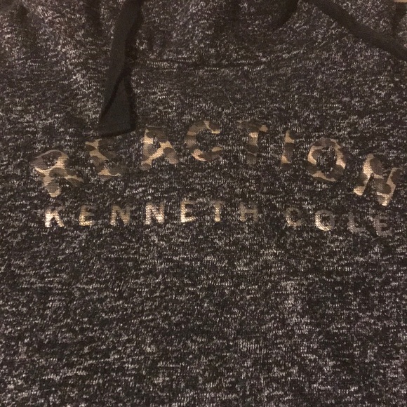 Kenneth Cole Reaction Sweatshirt - Picture 3 of 4